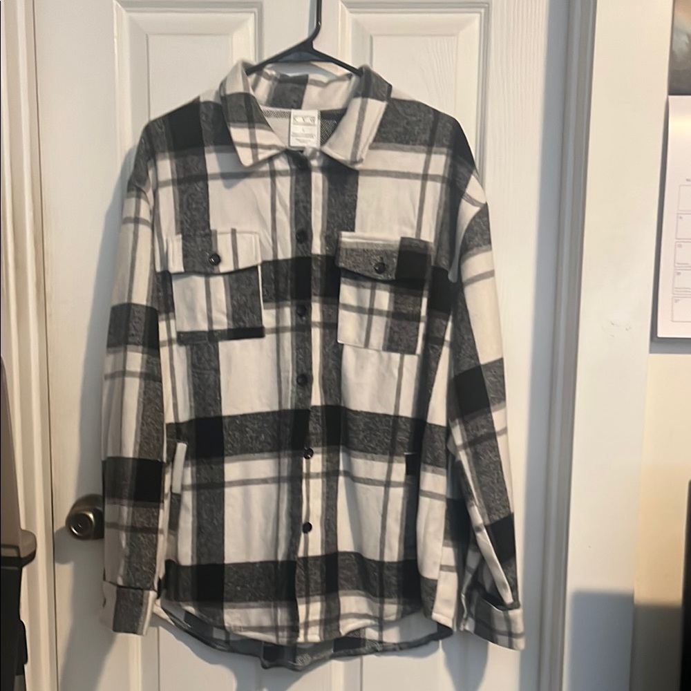 Constantly Varied Gear Black Shacket